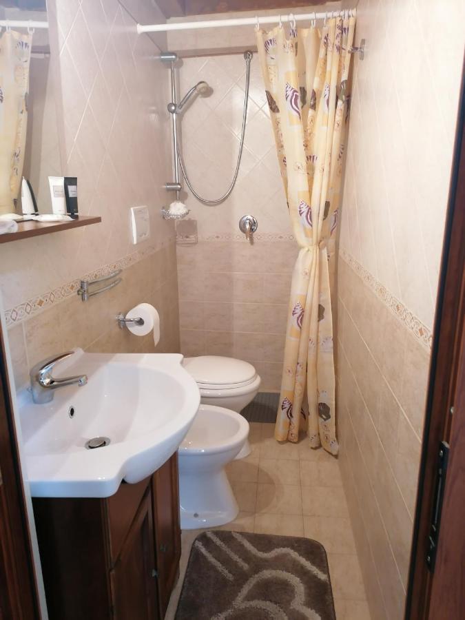 Home Sweet Home Rooms Bari Exterior foto