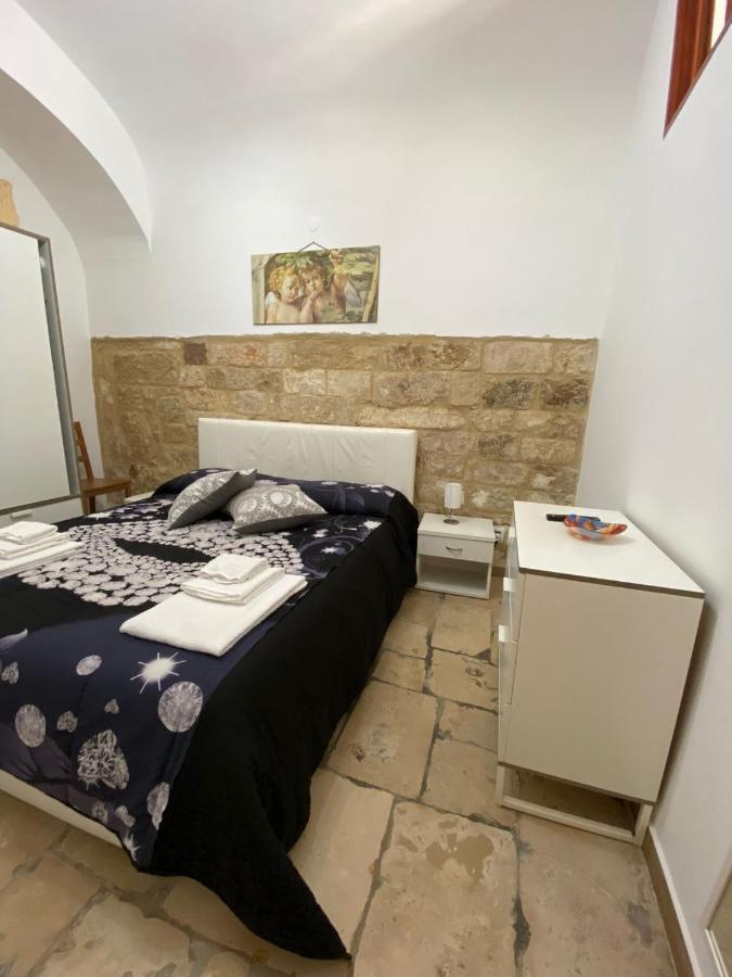 Home Sweet Home Rooms Bari Exterior foto
